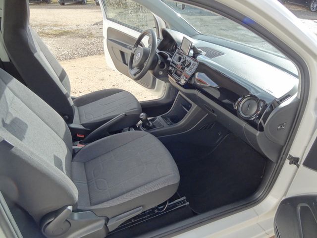 Fahrzeugabbildung Volkswagen up! move up!/Klima/Navi/69.500km/