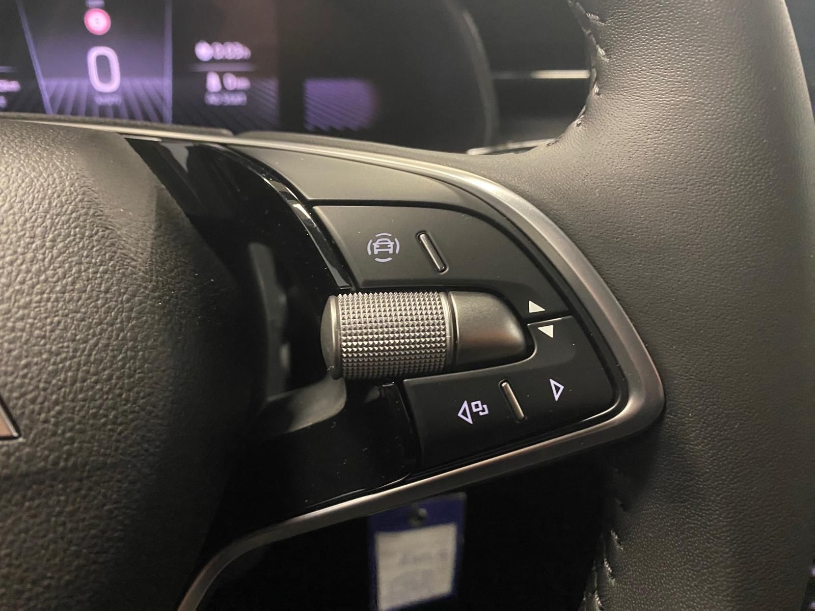 Fahrzeugabbildung SKODA Kamiq 1.0 TSI Essence+GARANTIE bis 2031+100tKM++