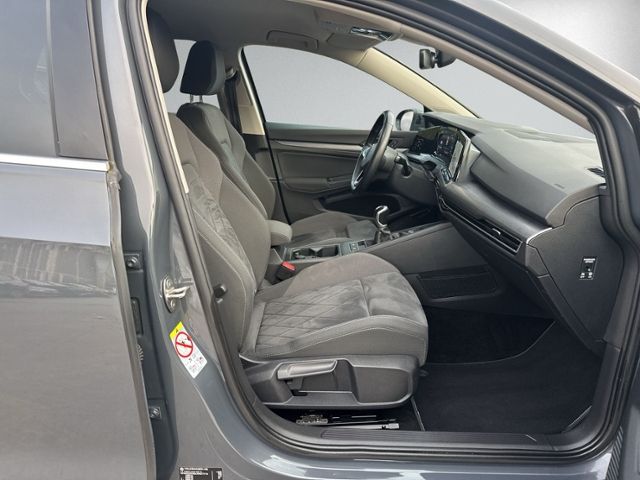 Golf VIII 1.5 TSI Style LED+NAVI+ACC+PARK-ASSIST