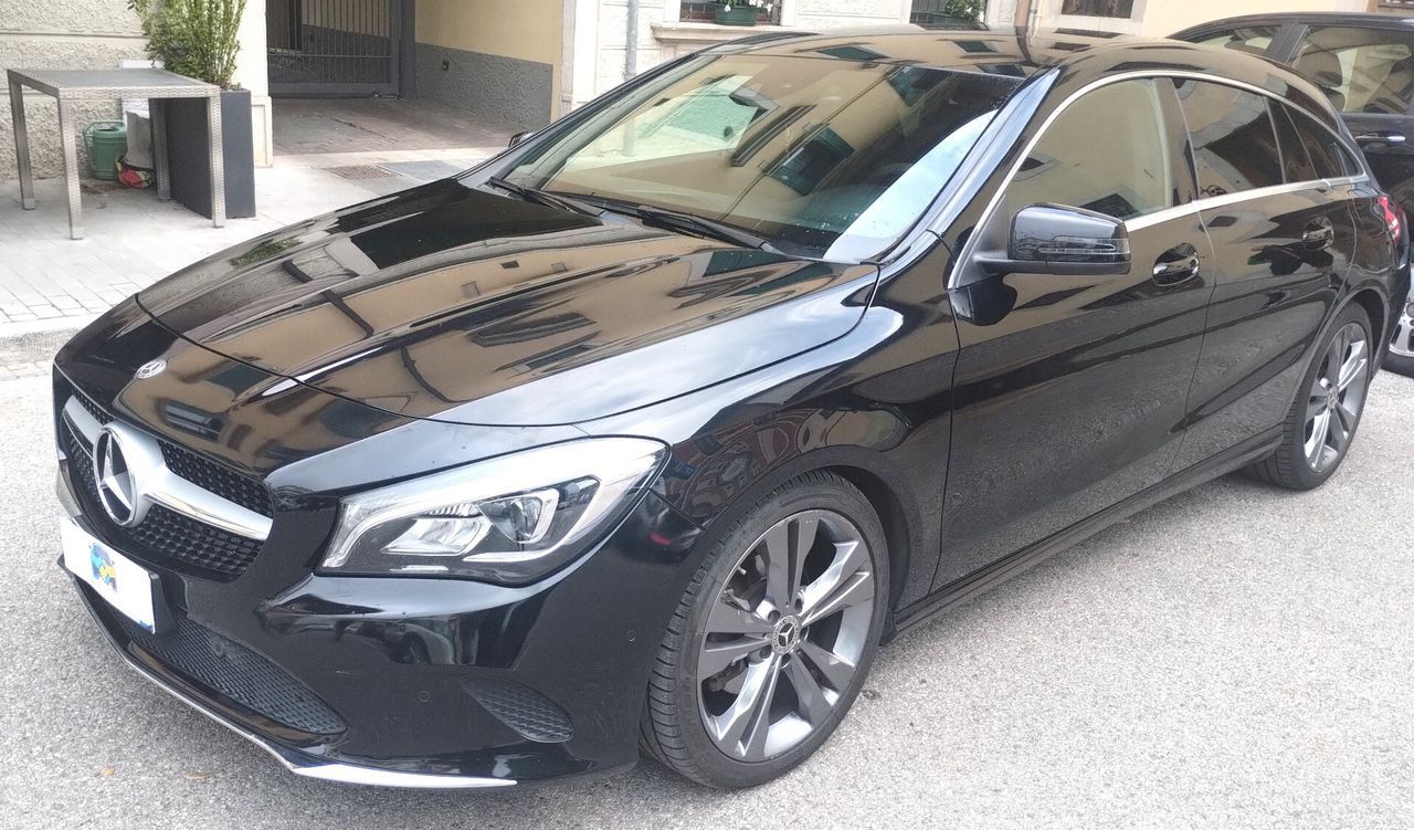 MERCEDES-BENZ Mercedes-benz CLA 200 d S.W. 4Matic Automatic Ex