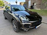 Porsche Cayenne Diesel Platinum Edition Platinum Edition - Porsche Cayenne Gebrauchtwagen in Stuttgart