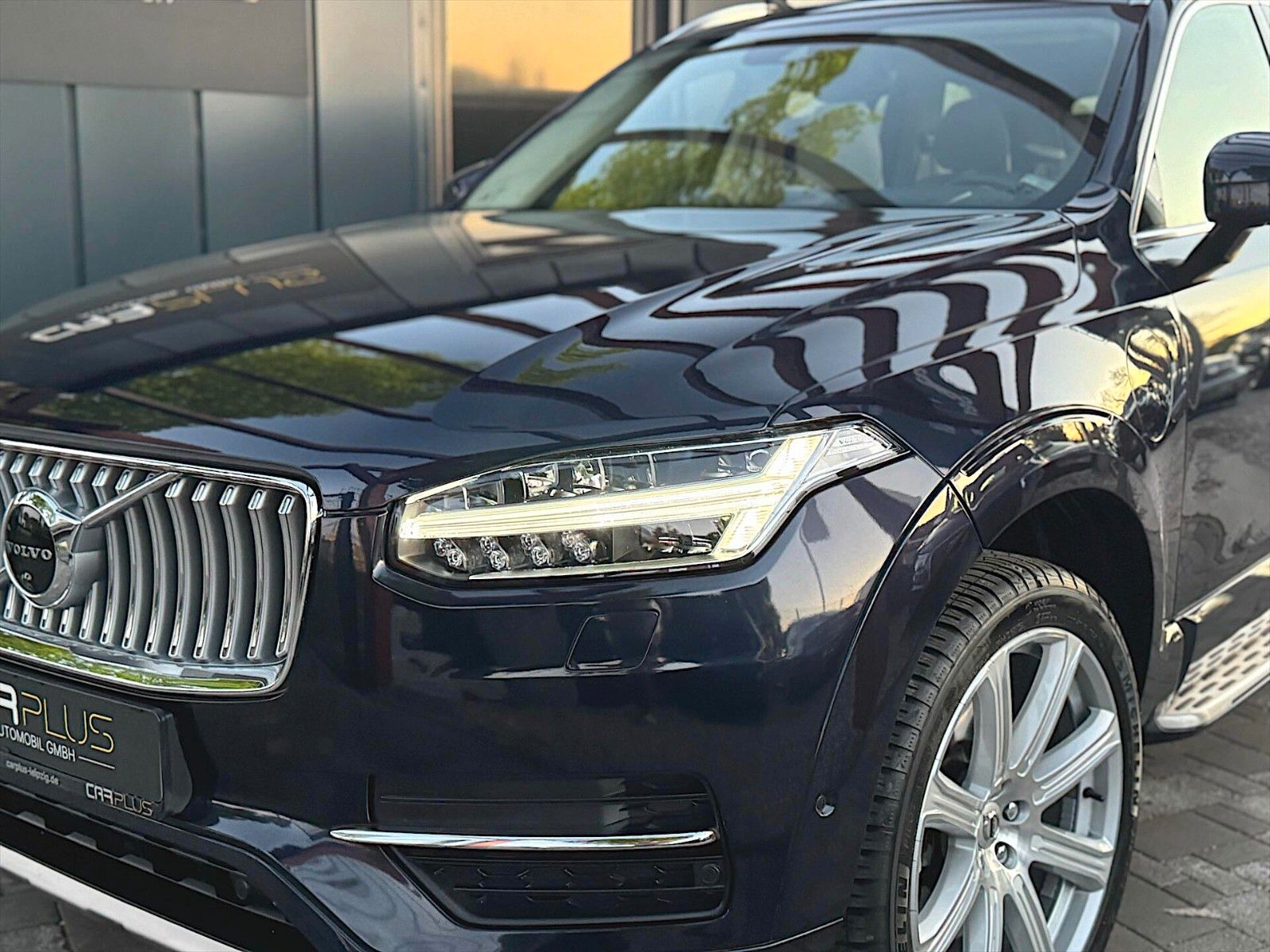 Fahrzeugabbildung Volvo XC90 Inscription T8 Plug-In Hybrid AWD *Pano*LED
