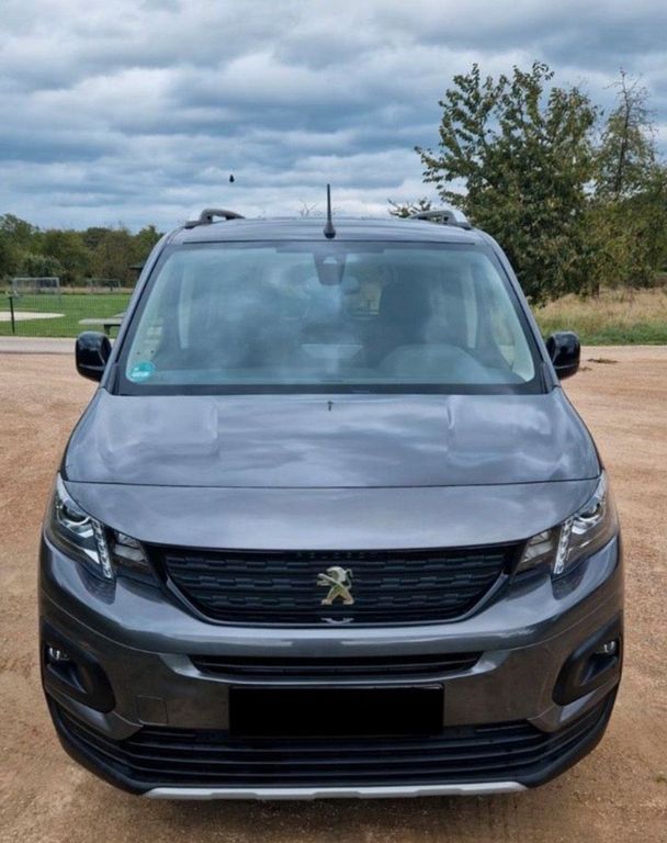 Image of Peugeot e-Rifter