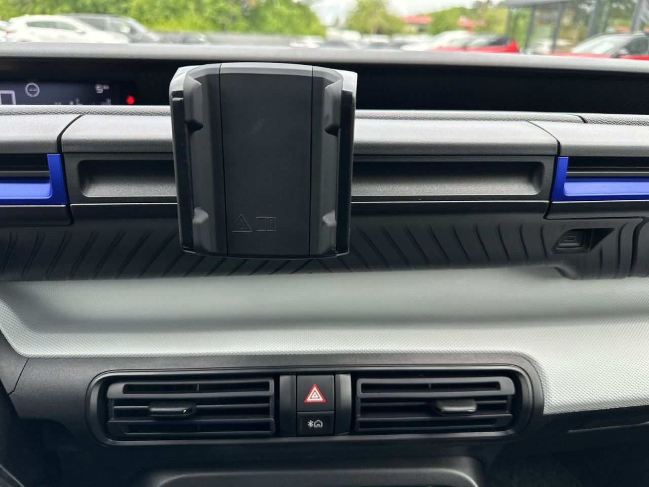 Fahrzeugabbildung Citroën C3 Turbo 100 YOU