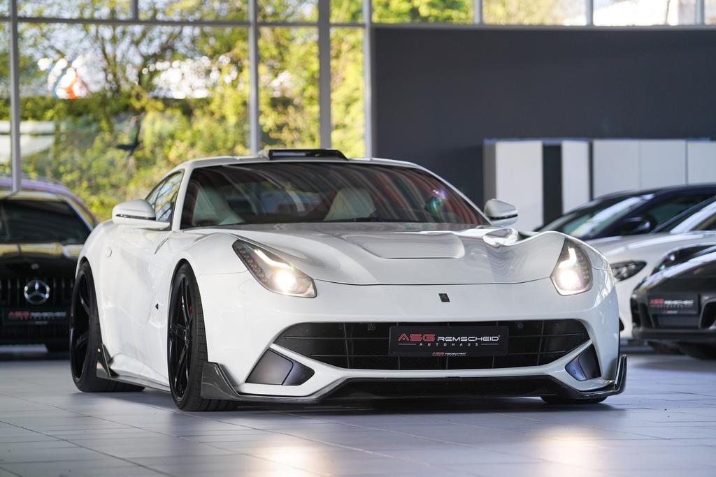 Ferrari F12