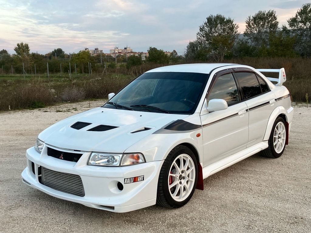 Mitsubishi Lancer