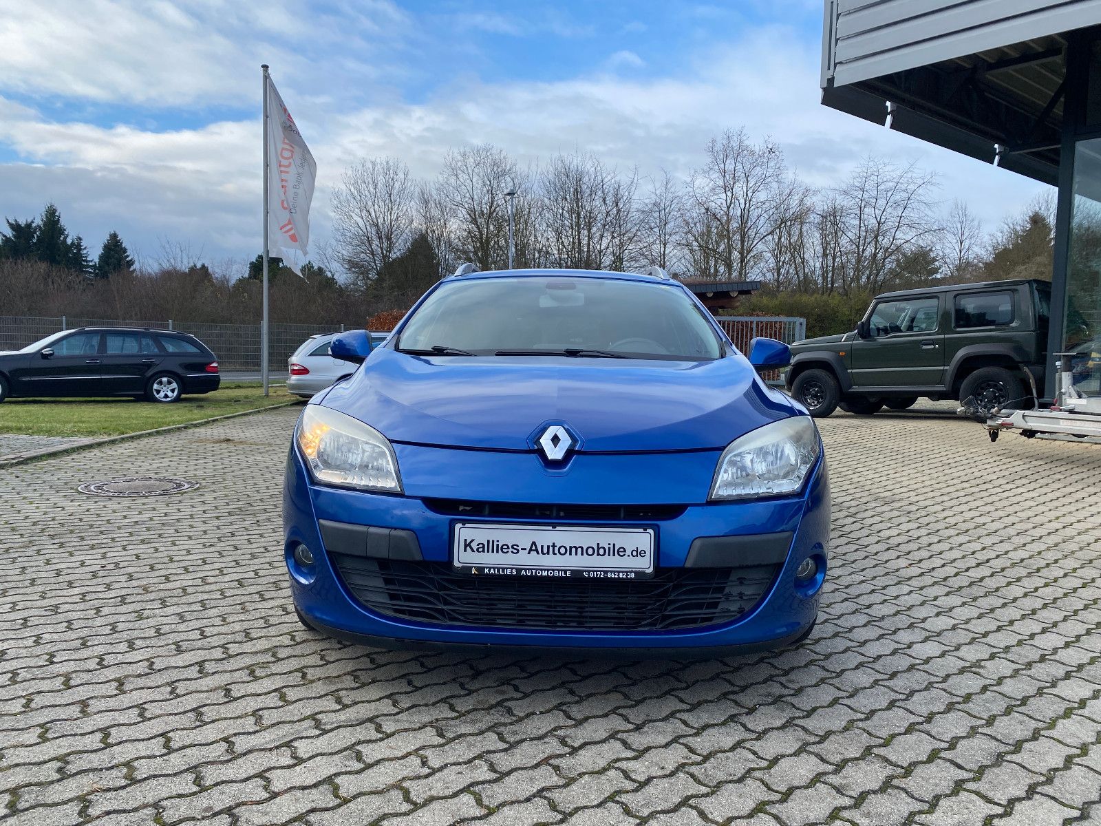 Fahrzeugabbildung Renault Megane III Grandtour Dynamique 1.4+SHZ+TÜV-NEU