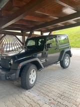 Jeep Wrangler Sport 2.8 CRD Sport - Jeep Wrangler Sport mit Diesel-Antrieb