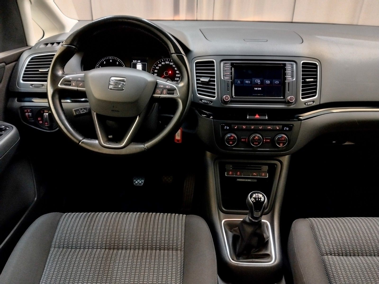 Seat Alhambra (06/2026, Benzin)