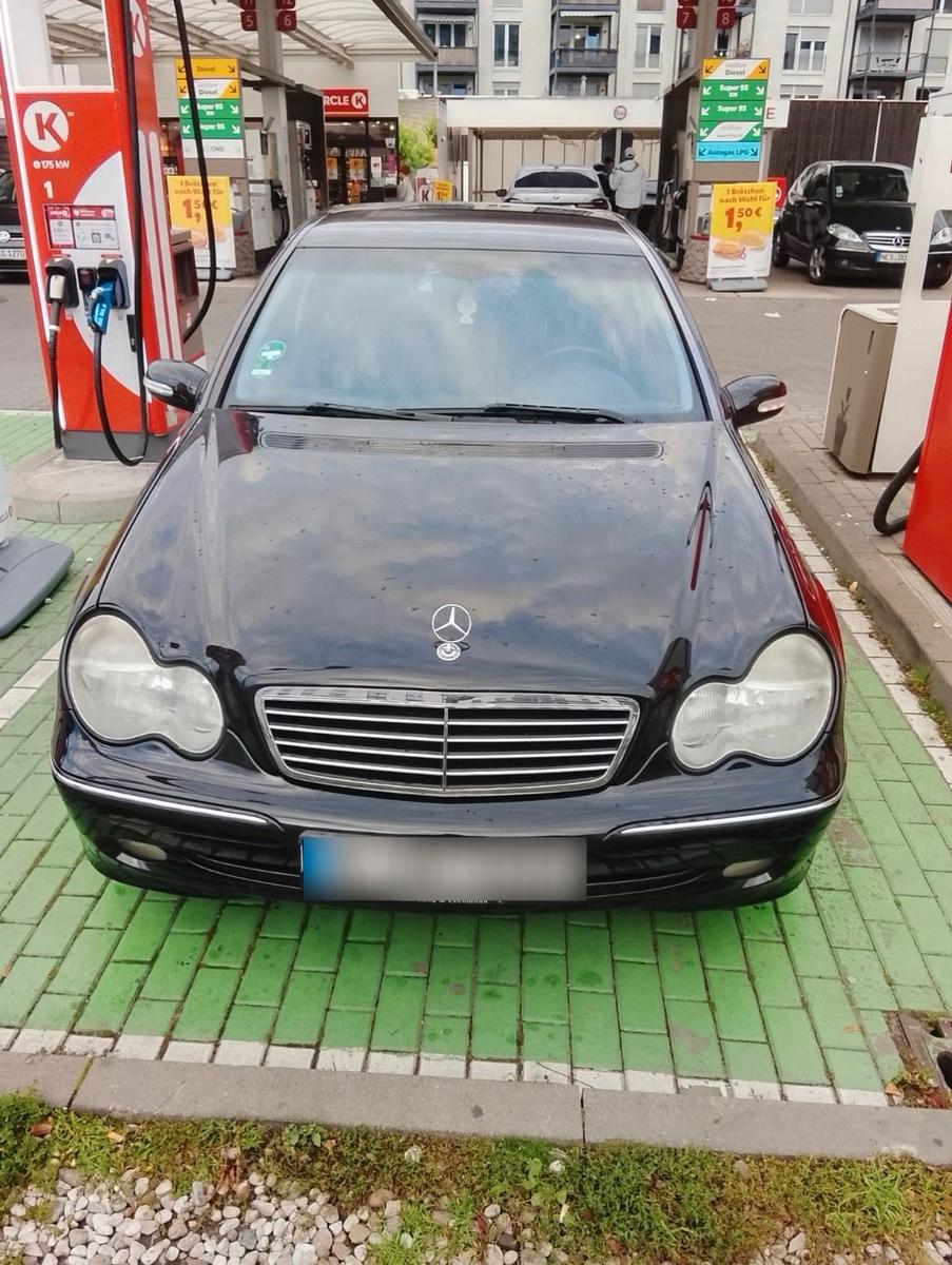 Mercedes-Benz C 180