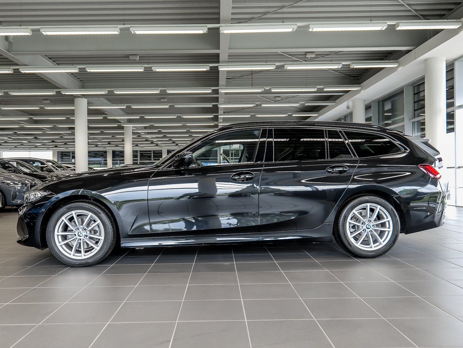 BMW 320 - Bild 9