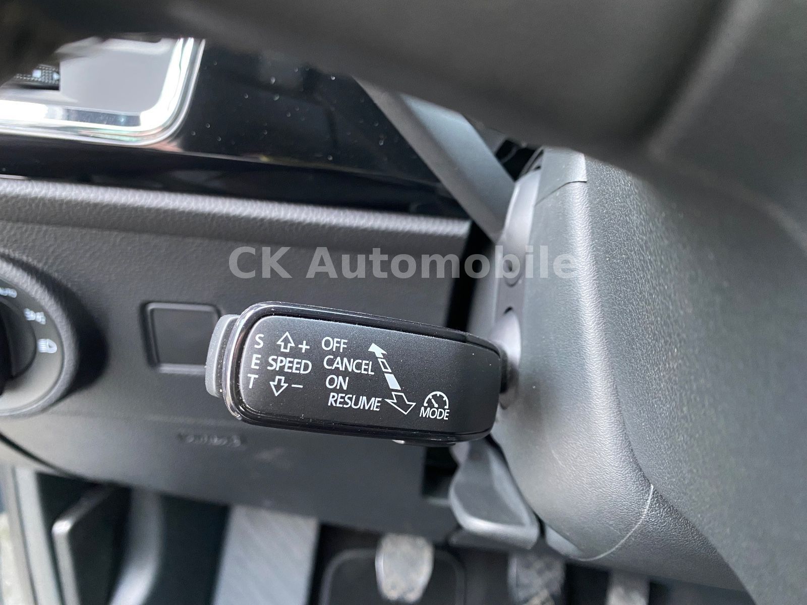 Fahrzeugabbildung SEAT Ateca Xcellence 1.4 TSI/Alcantara/Navi/Kamra/LED