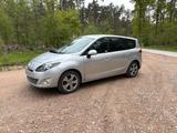Renault grand scenic 7-Sitzer TÜV bis Mai ... - gebrauchte Renault Grand Scenic aus dem Jahr 2011