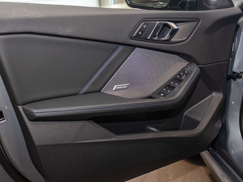 BMW 220 - Bild 7