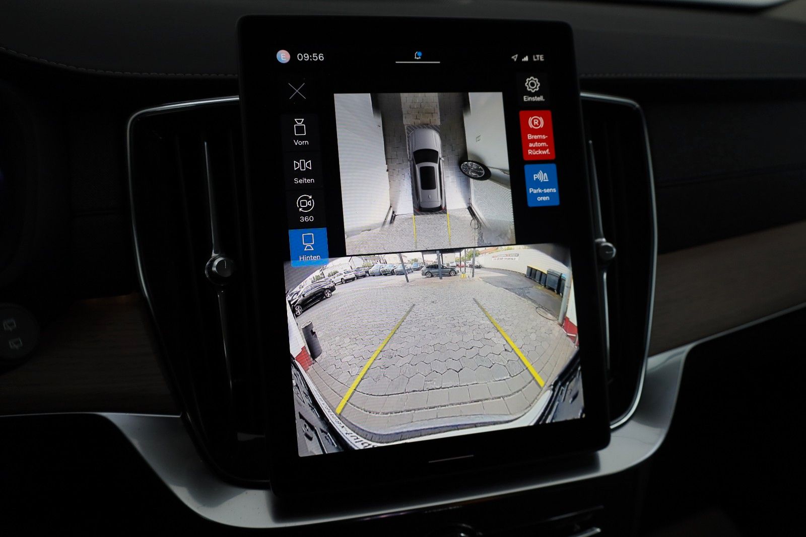 Fahrzeugabbildung Volvo XC90 Plus Bright AWD,7Sitze,360°,HUD,H&K,ACC,AHK