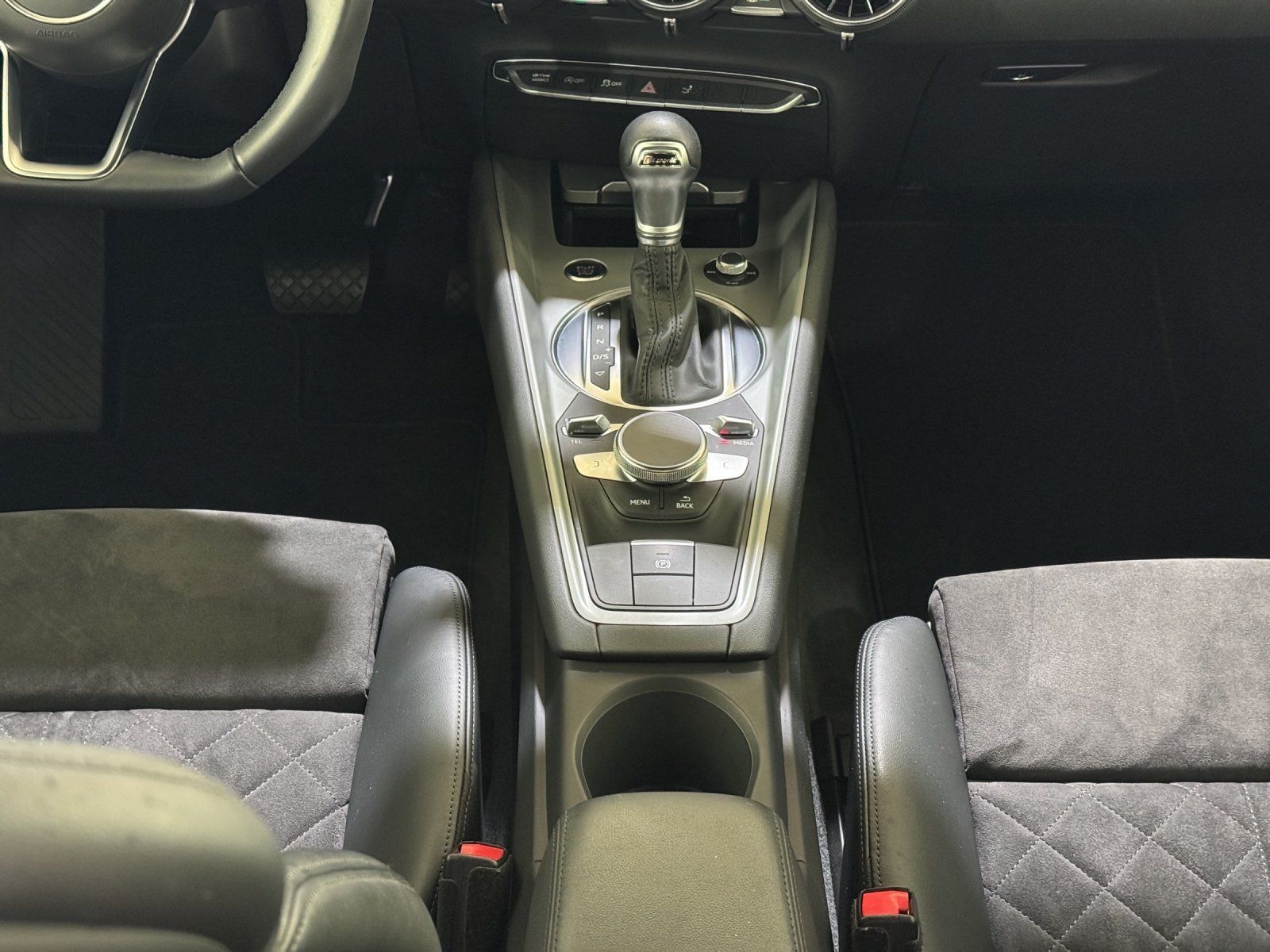 Audi TT - Bild 15