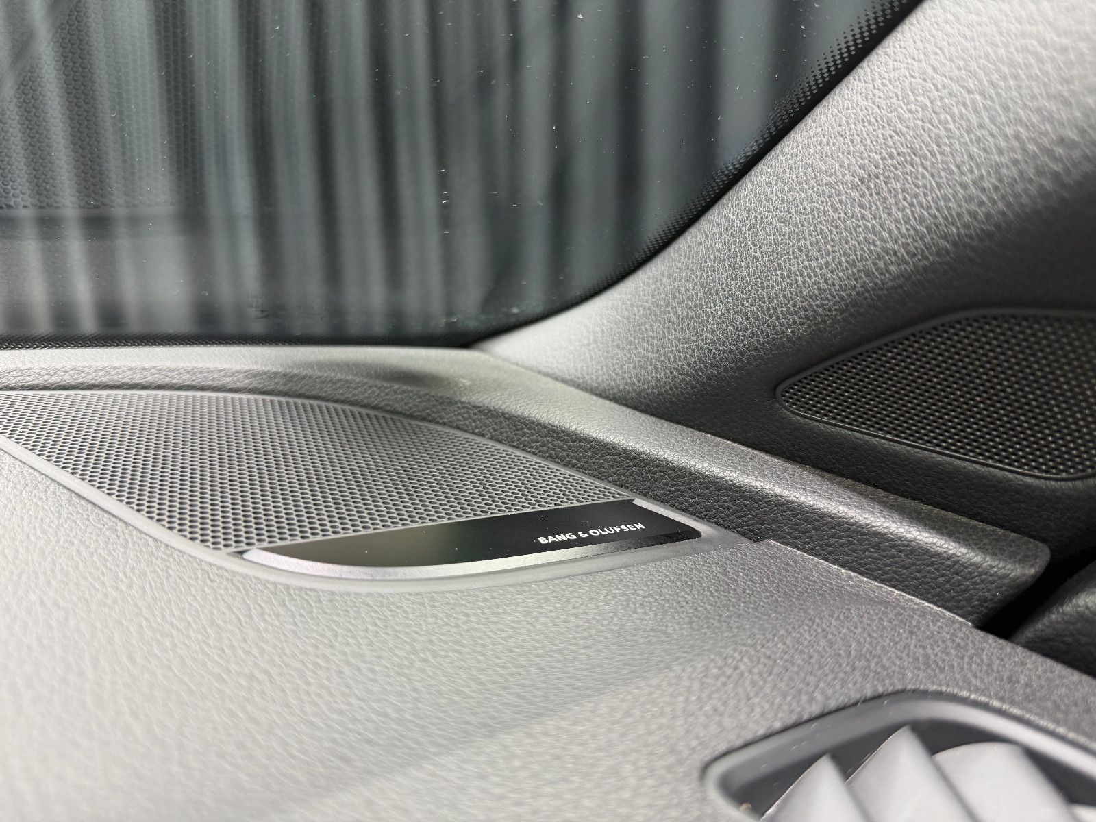 Fahrzeugabbildung Audi A5 Cabriolet S-LineB&O|MASSAGE|RS-SITZE|360°