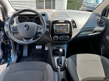 Fahrzeugabbildung Renault Captur Collection 1,3 TCe 150 EDC