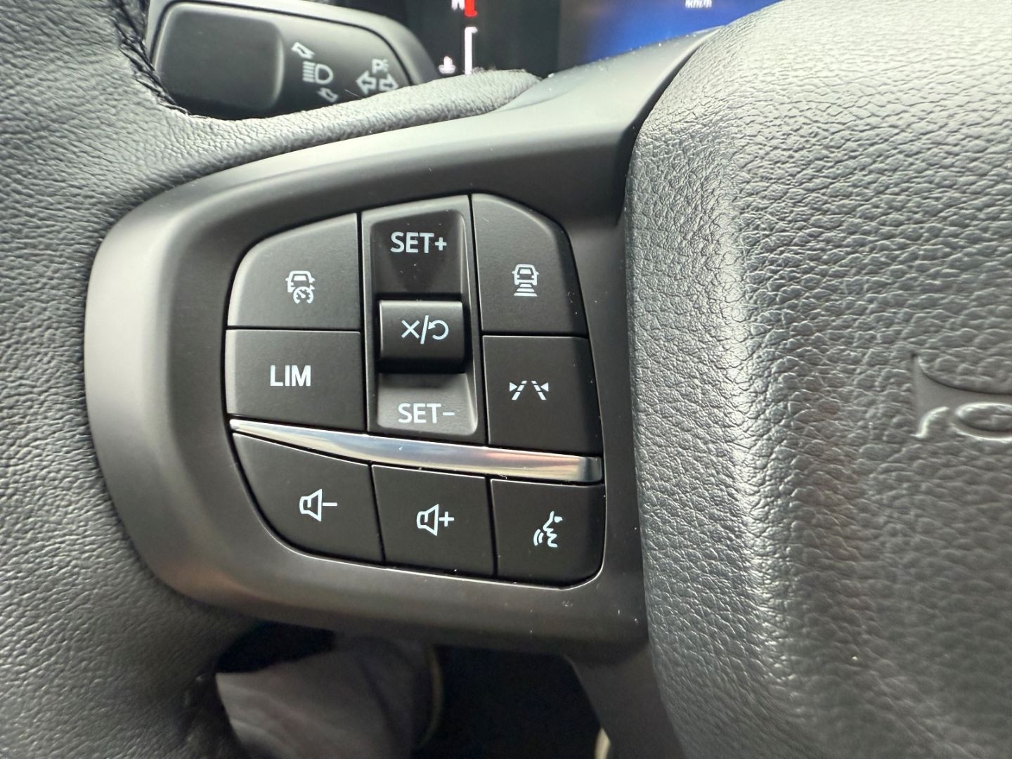 FORD Ranger Doppelkabine XLT 4x4 DoKa AHK RFK TWA SHA - Image 16