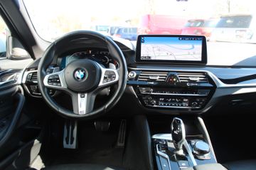 Fahrzeugabbildung BMW 540 d xDrive M Sport Laser HeadUp Massage 20"