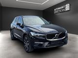 Volvo XC60 Momentum ALLRAD 21*Sdach*STHZG*AHK*LED* - Volvo aus 2022