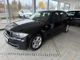 BMW 118i Limousine 5-Türer AHK SHZ TEMPO 1.HAND - gebrauchte BMW 118 aus dem Jahr 2011
