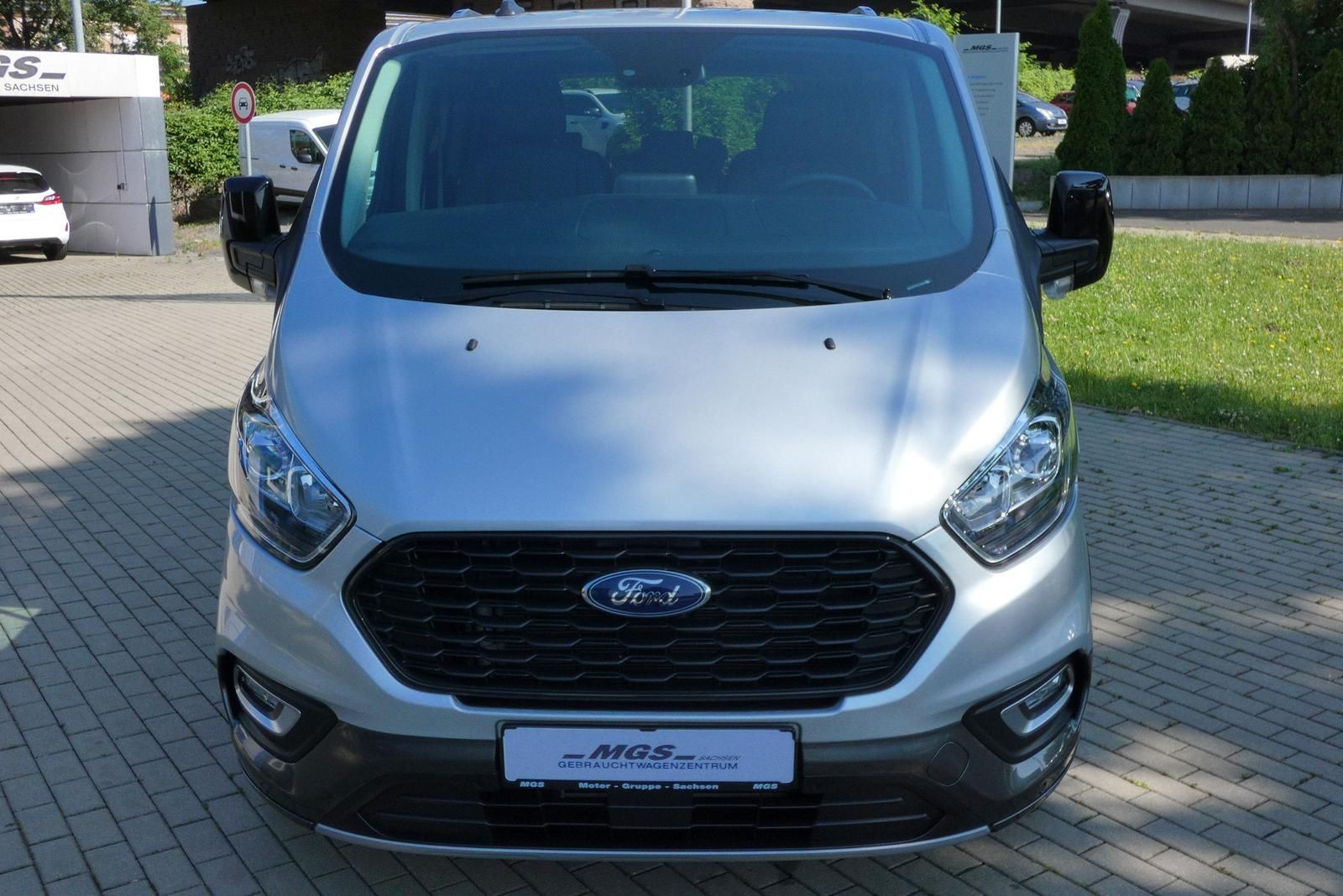 Ford Tourneo Custom 2.0 MHEV 'Active' L1 TEMP DAB foto 3