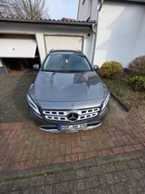 Mercedes-Benz Unfallfrei, TÜV & Garantie bis 12/2025 - Mercedes-Benz GLA 220 aus 2018