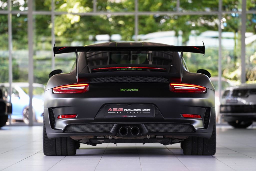 Porsche 991