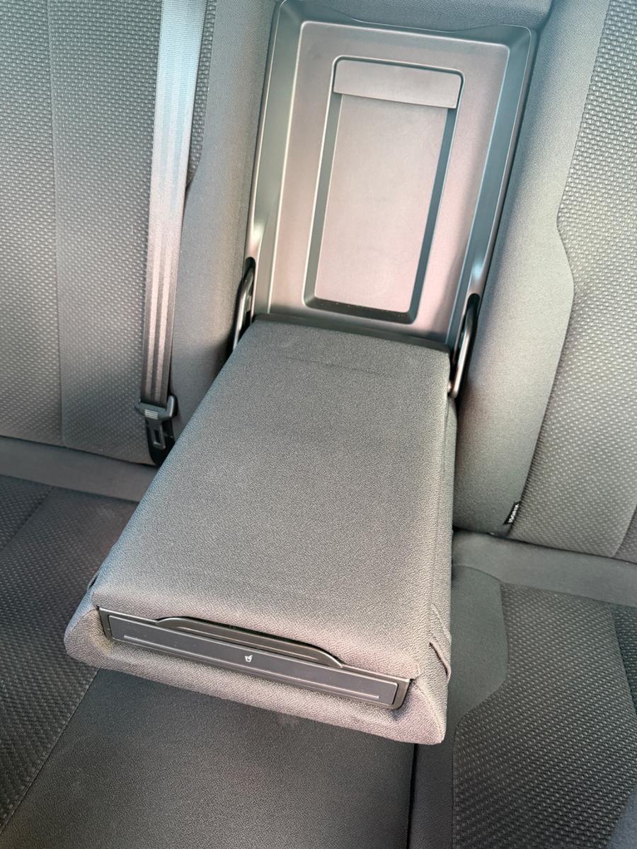 Volkswagen Passat 2008 — photo 26