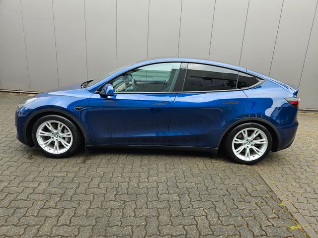 Tesla Model Y Long Range Dual Motor AWD Long Range