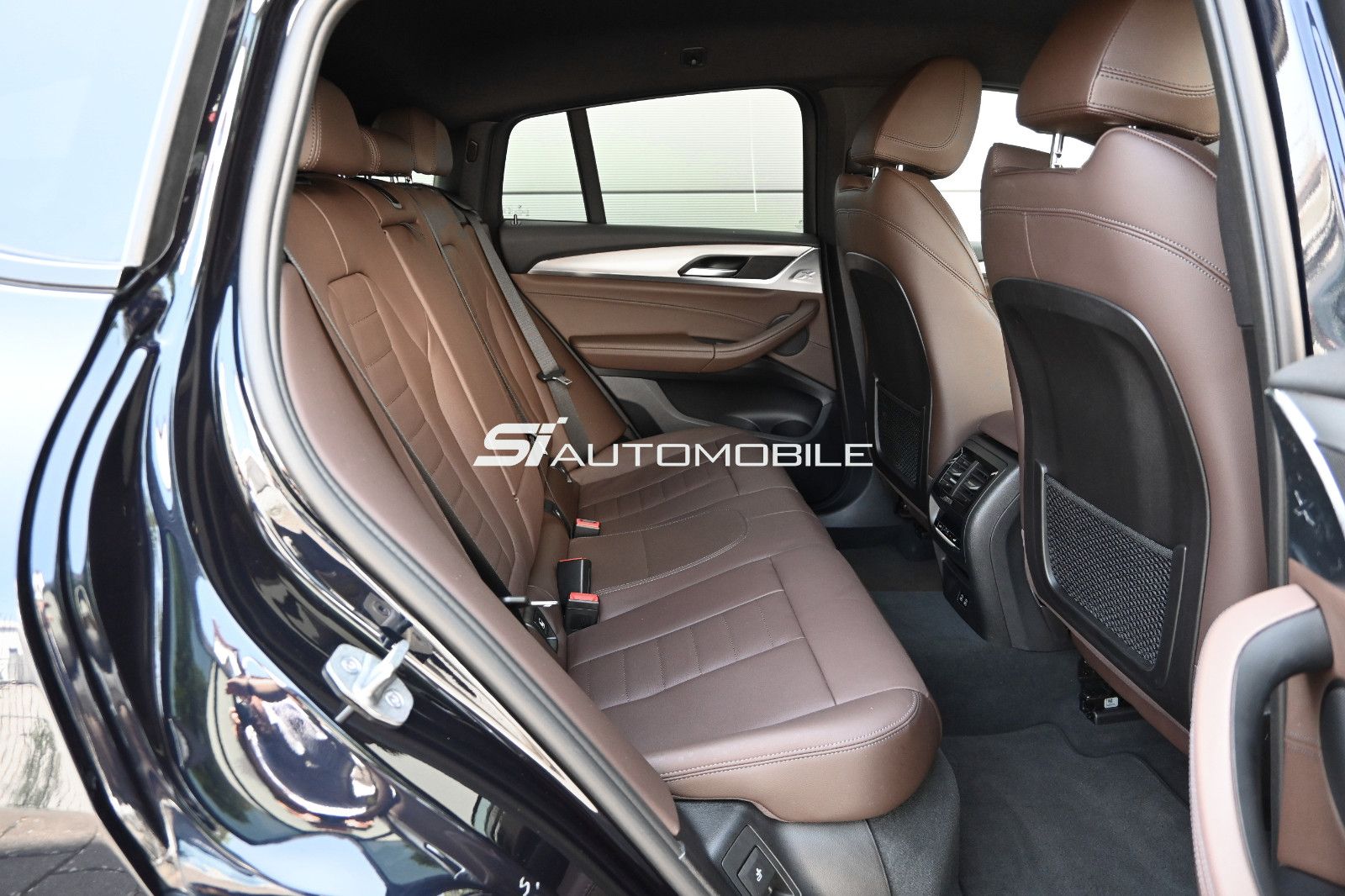 Fahrzeugabbildung BMW X4 xDr.30d M SPORT °ACC°AHK°STANDHEIZUNG°21 ZOLL