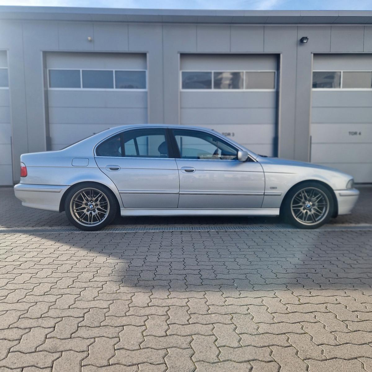 BMW 530i A Lifestyle Lifestyle