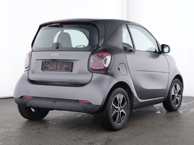Smart fortwo EQ Passion Exclusive 22kW JBL Kamera LED imagem 3