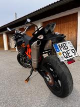 KTM 690SMr - KTM SUPER MOTO