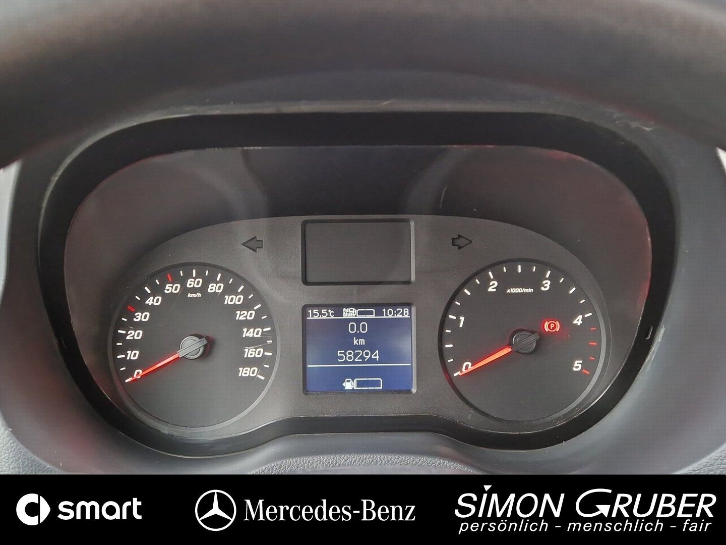 Fahrzeugabbildung Mercedes-Benz Sprinter 316 Pritsche Kompakt 3Sitze Klima AHK