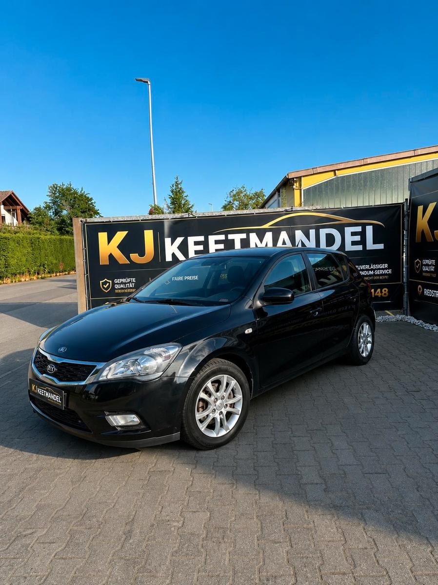 Kia ANDERE Ceed Seven Stars