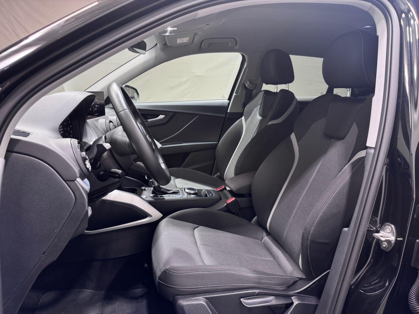 Audi Q2 Sport 1.0 TSI DSG | LED NAVI TEMPOM APP-CONN