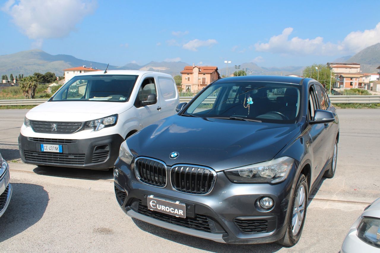 BMW X1