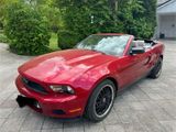 Ford Mustang V6 Cabrio - Ford Mustang aus 2010