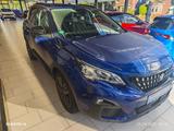 Peugeot 3008 1.2 12V e-THP PureTech Active - Peugeot 3008 Active mit Benzin-Antrieb