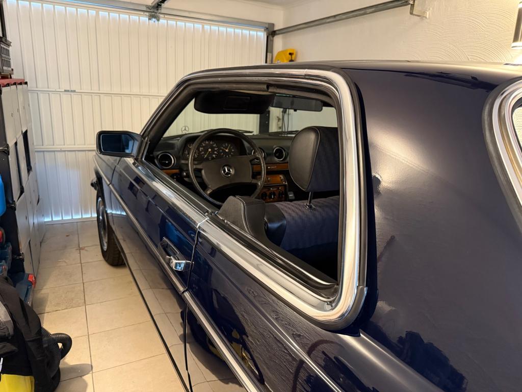 Mercedes-Benz CE 230