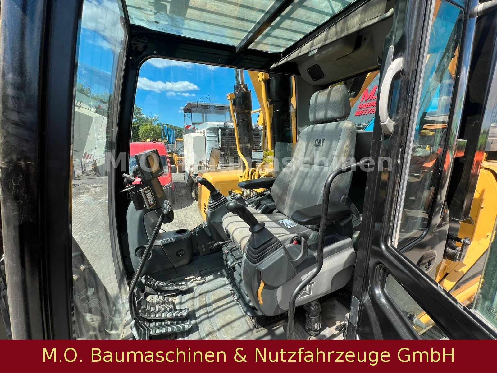Fahrzeugabbildung CAT 336 Abbruchbagger/Verst.Fahrwerk/Oil Quick/ AC