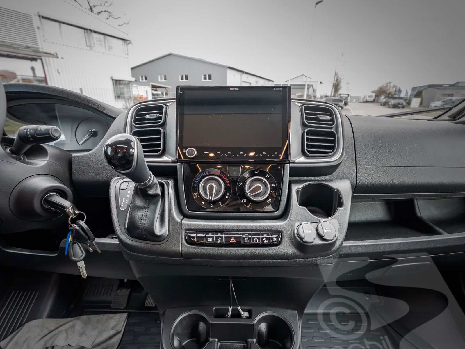 Fahrzeugabbildung Crosscamp EXPDN 7.4 E Peugeot Automatik