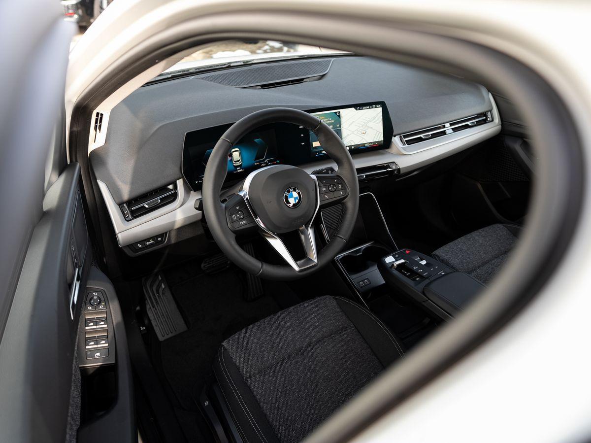 BMW Active 220i Active Tourer AHK Navi Kamera M Dachreling, миниатюра 4