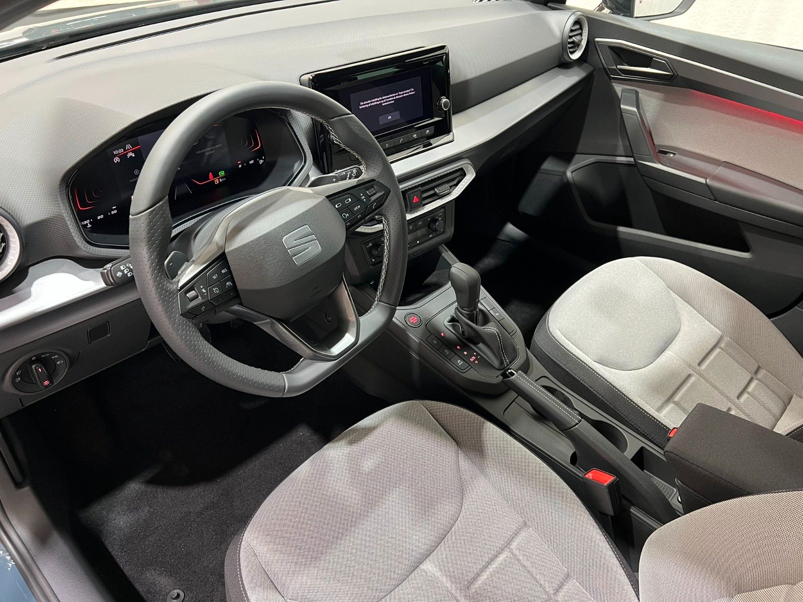 Fahrzeugabbildung SEAT Ibiza 1.0 TSI 85kW FR DSG 18" ALU
