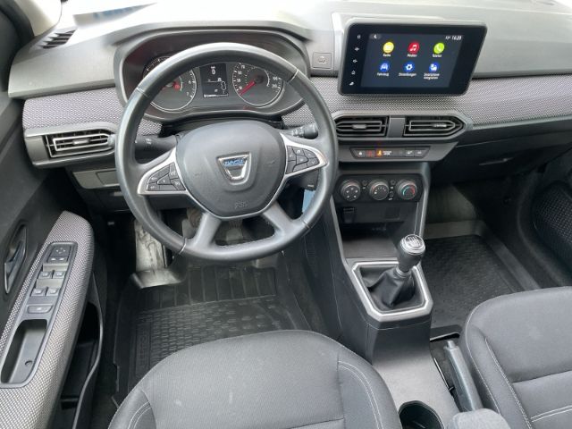 Fahrzeugabbildung Dacia Jogger 1.0 TCe 110 Comfort Klimaanlage, Einparkh