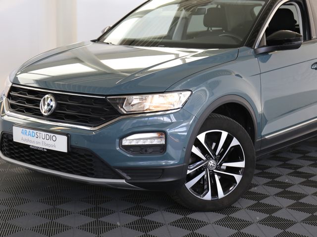 Volkswagen T-Roc 1.5TSI DSG IQ DRIVE PANORAMA KAMERA ACC