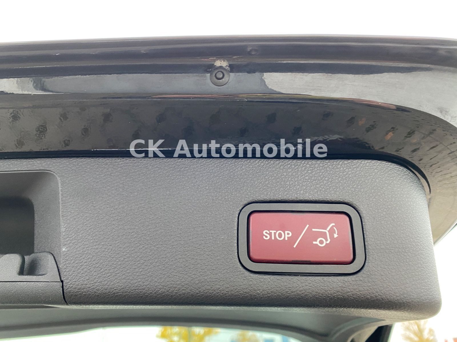 Fahrzeugabbildung Mercedes-Benz GLE 350d 4Matic/Navi/Rückfahrkamera/Tempomat