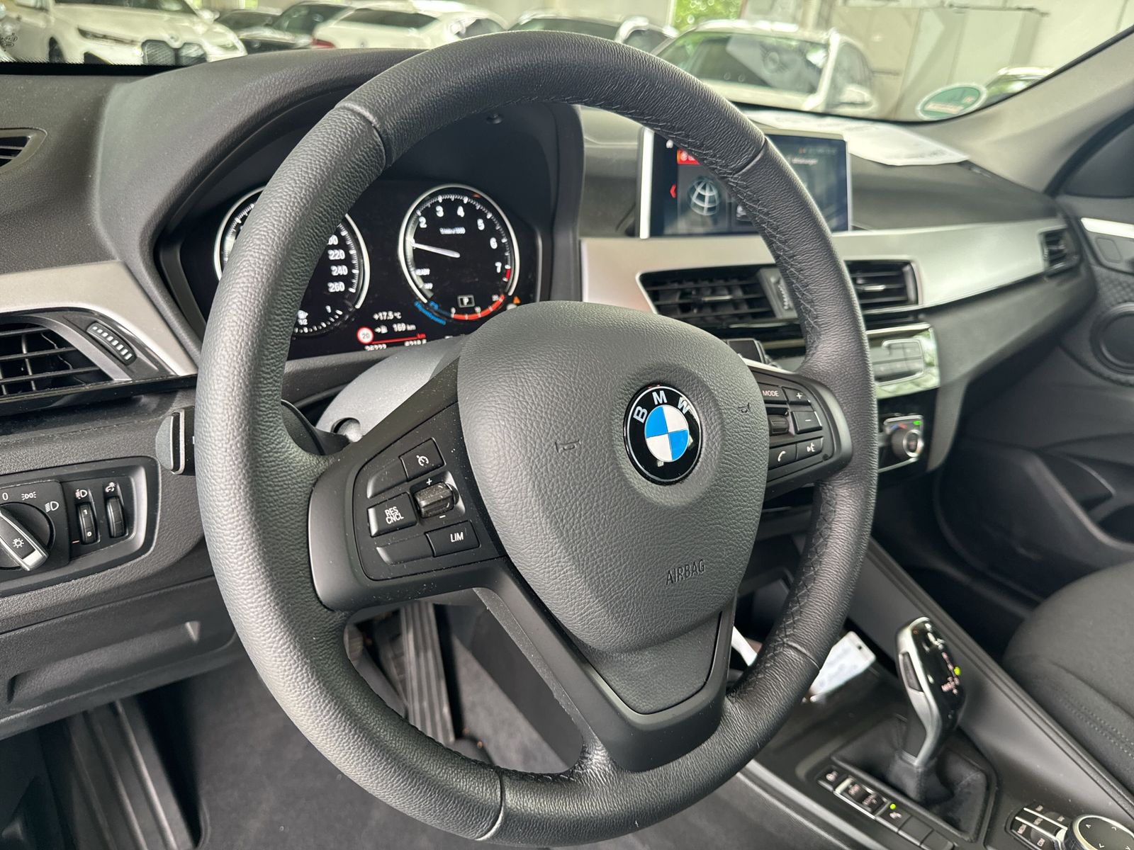 BMW X1 sDrive18i *Advantage*Navi*DAB*LED*Pano*Parkin foto 22